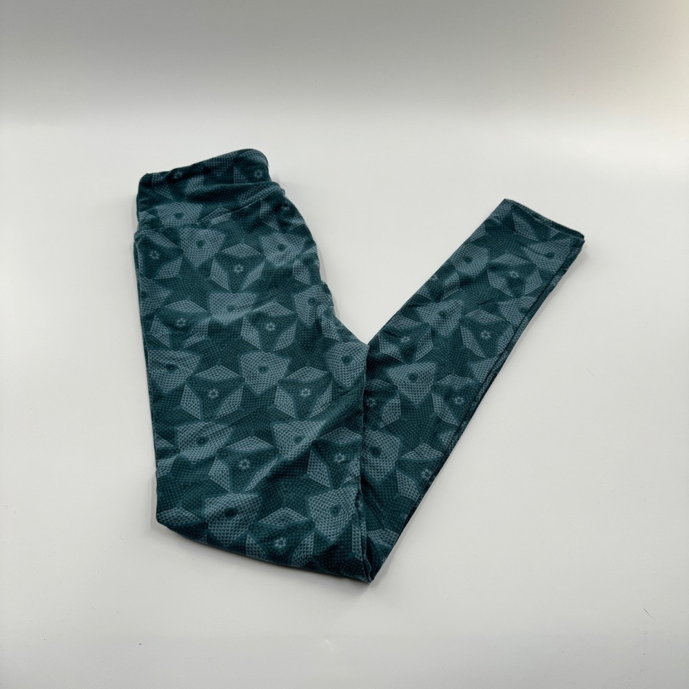 LuLaRoe One Size (OS) Leggings – Buttery Soft Stretchy Printed Leggings